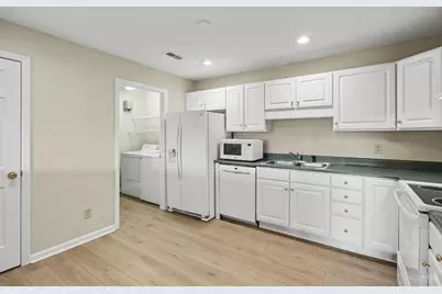 4941 N Arbor Woods Court #301, Green Township, OH 45248 - Photo 13