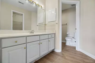 4941 N Arbor Woods Court #301, Green Township, OH 45248 - Photo 17
