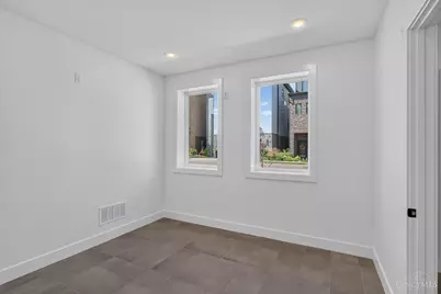 5766 Sanctuary Place, Cincinnati, OH 45230 - Photo 7