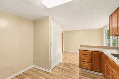 303 Brown Street, Bethel, OH 45106 - Photo 9