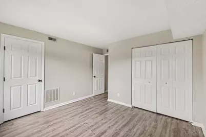 5985 Meadow Creek Drive #9, Miami Township, OH 45150 - Photo 15