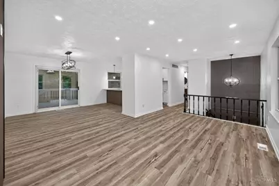 12080 Greystone Court, Springfield Township, OH 45240 - Photo 9