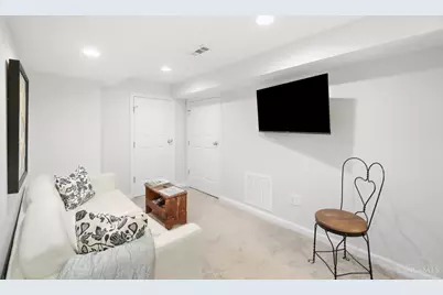 6989 Cambridge Avenue, Mariemont, OH 45227 - Photo 23