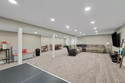 119 Hogan Drive, Franklin Township, OH 45171 - Photo 17