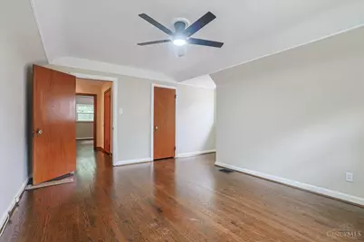 3051 Coral Park Drive, Cincinnati, OH 45211 - Photo 21