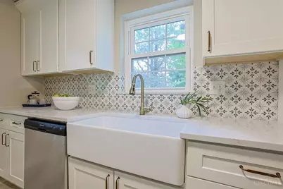 3051 Coral Park Drive, Cincinnati, OH 45211 - Photo 15
