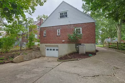 3051 Coral Park Drive, Cincinnati, OH 45211 - Photo 37
