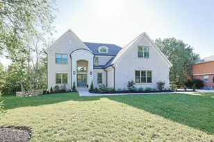9200 Village Green Dr, Montgomery, OH 45242 - Photo 1