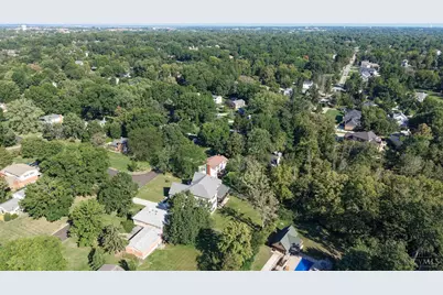 9200 Village Green Drive, Montgomery, OH 45242 - Photo 49