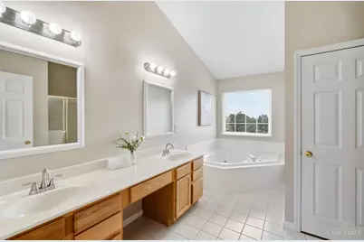 5715 Summerfield Court, Liberty Township, OH 45044 - Photo 25