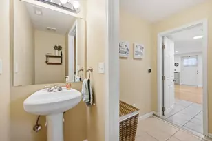 608 Center St, Loveland, OH 45140 - Photo 19