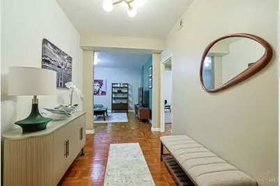 2376 Madison Road #37, Cincinnati, OH 45208 - Photo 3