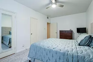 2376 Madison Rd, Cincinnati, OH 45208 - Photo 13