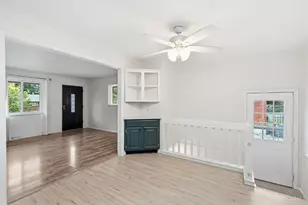 7141 Bluecrest Dr, Anderson Township, OH 45230 - Photo 9