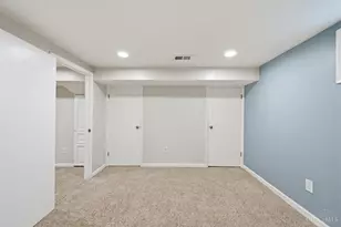 7141 Bluecrest Dr, Anderson Township, OH 45230 - Photo 27