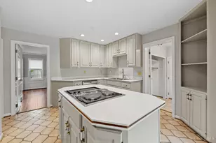 7044 Driftwood Ln, West Chester, OH 45241 - Photo 15