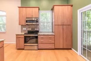 7492 Mansion Cir, Deerfield Township, OH 45040 - Photo 13