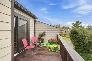 2211 Clough Ridge Dr, Anderson Township, OH 45230 - Photo 21