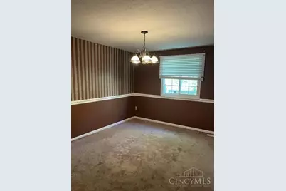 8020 Mill Creek Circle, West Chester, OH 45069 - Photo 7