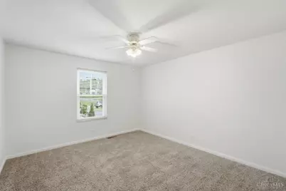 6821 Rackview Road, Green Township, OH 45248 - Photo 35