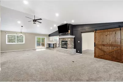 6821 Rackview Road, Green Township, OH 45248 - Photo 9