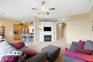 7771 Skyview Cir, Green Township, OH 45248 - Photo 7