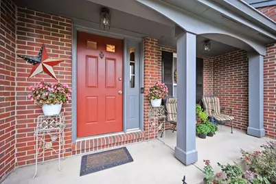 208 Eagleview Way, Reading, OH 45215 - Photo 5