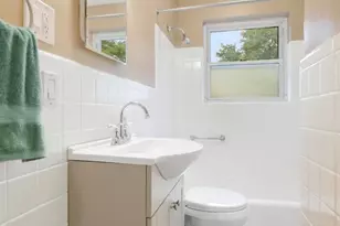 1601 Sutton Ave, Cincinnati, OH 45230 - Photo 17