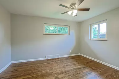 5435 Bonita Drive, Delhi Township, OH 45238 - Photo 15