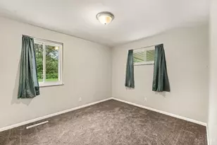 218 Forest Ave, Batavia, OH 45103 - Photo 7