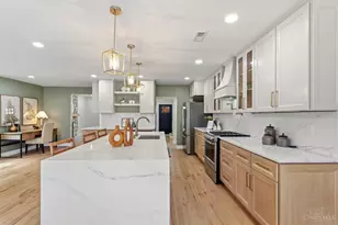 3834 Petoskey Ave, Mariemont, OH 45227 - Photo 15