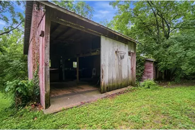 6951 Lesourdsville West Chester Road, Liberty Township, OH 45011 - Photo 33