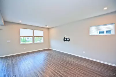 1538 Summerview Lane, Miami Township, OH 45150 - Photo 3