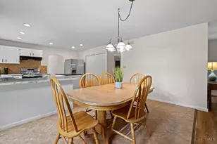 303 E Whipp Rd, Washington Twp, OH 45459 - Photo 21