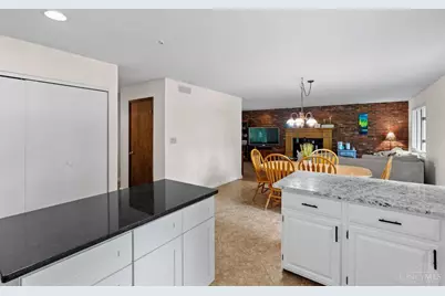 303 E Whipp Road, Washington Twp, OH 45459 - Photo 13