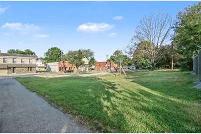 6590 Gracely Drive, Cincinnati, OH 45233 - Photo 17