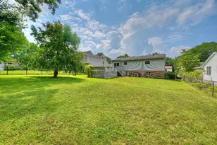 960 Butterfly Ct, Springfield Township, OH 45231 - Photo 3