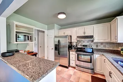 960 Butterfly Court, Springfield Township, OH 45231 - Photo 11