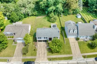 960 Butterfly Ct, Springfield Township, OH 45231 - Photo 25