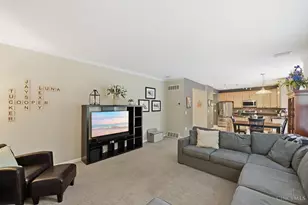 884 Ellery Dr, Union Township, OH 45245 - Photo 7