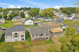 2552 Golden Leaf Dr, Beavercreek, OH 45431 - Photo 25