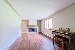 6051 Jerry-Lee Dr, Miami Township, OH 45150 - Photo 5