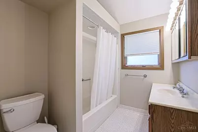 6051 Jerry Lee Drive, Miami Township, OH 45150 - Photo 25