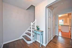 3502 Victoria Pl, Cincinnati, OH 45208 - Photo 9