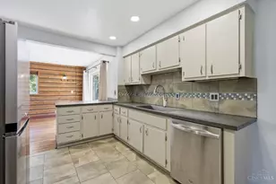 6556 Montevista Dr, Cincinnati, OH 45224 - Photo 13