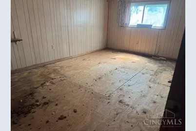 955 Matthews Drive, Lincoln Heights, OH 45215 - Photo 7