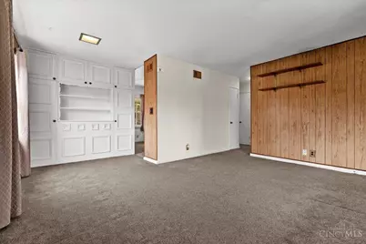 8536 Donegal Drive, Sycamore Township, OH 45236 - Photo 5