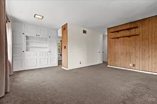 8536 Donegal Dr, Sycamore Township, OH 45236 - Photo 5