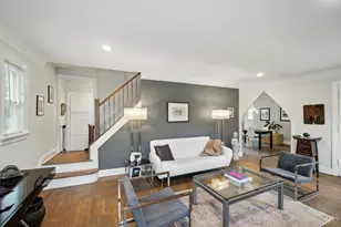 130 Mary Ln, Cincinnati, OH 45217 - Photo 5
