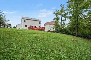 9648 Fallshill Cir, Springfield Township, OH 45231 - Photo 25